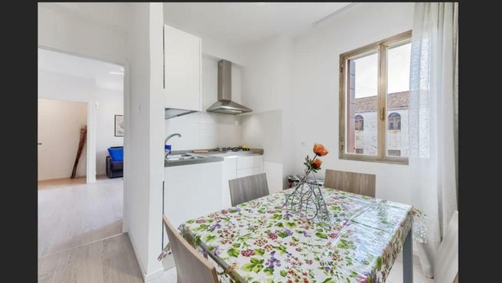 Sweety Mary Apartment Venetië Buitenkant foto